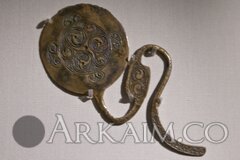 79324187 large 733907 30