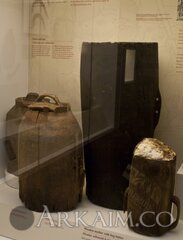 79948303 large 733907 39