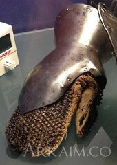 1468558342 10. gantlet