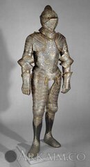 1475080111 16. herkules harnisch late gothic plate armor from The history museum Of viennajpg