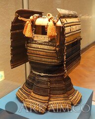 1433312121 haramaki type armor with black leather lacing In kata susotori style muromachi period 15th century   tokyo national museum   dsc05937