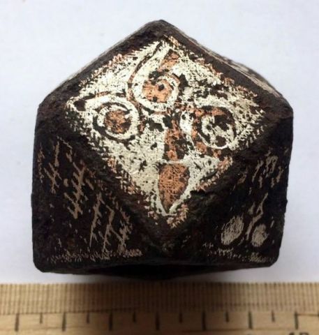 958964D1 0F9A 4C70 980D 27E4B6FAFBF9