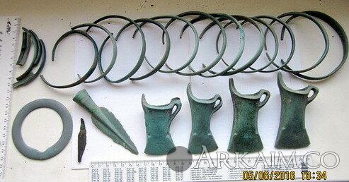 Клад поздней бронзы. Гальштат. Тернопольская обл.