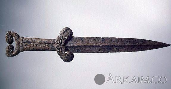 1451973789 1b dagger tagar culture 5th century Bc The hermitage museum