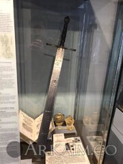 56737208 2124658154297572 1944440035449241600 N