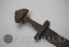 122120811 бирка