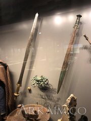 48424896 1958276347602421 3642651313805721600 N