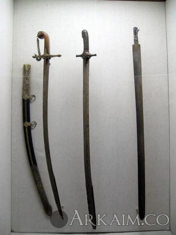 1498055112 4. egyptian mamluk swords. 14th 16th century  topkapi istanbul 4