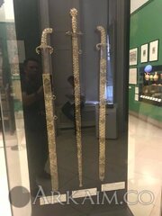 64753926 2238846069545446 3018434837317943296 N