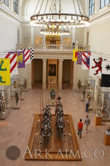 548561915 067a601bb3 B