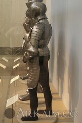 1143577541 9819b4e668 B