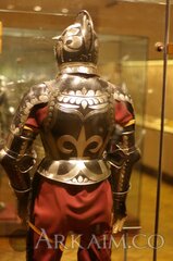 1421383762 483d861c50 B