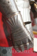 1538369061 f532db1113 B