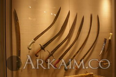 560692401 91fd43b20e B