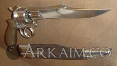 1338316702 revolver A dulo ostryy tisak