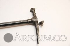 information items 926