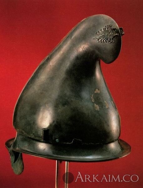 Фригийские шлемы