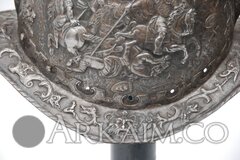 information items 611