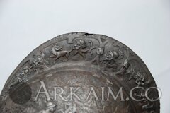 information items 612