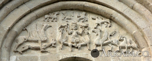 орнамент Золотых Врат Рожд.собора в Суздале,XII в..jpg