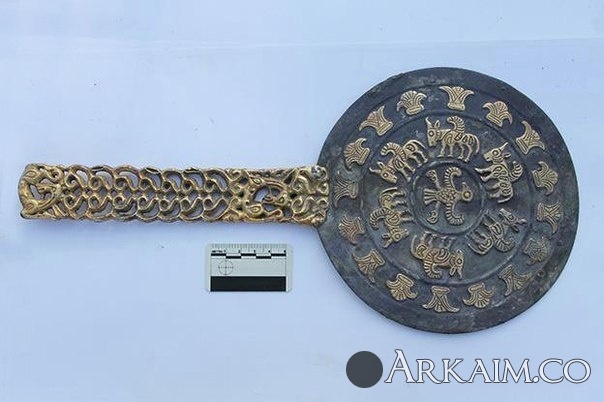 сарматы зеркало - Филипповские курганы.jpg