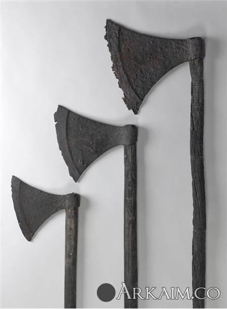 three-viking-axes.jpg
