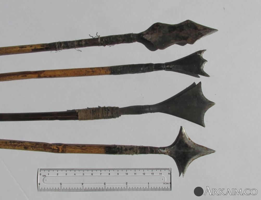 наконечники стрел африканцев.jpg