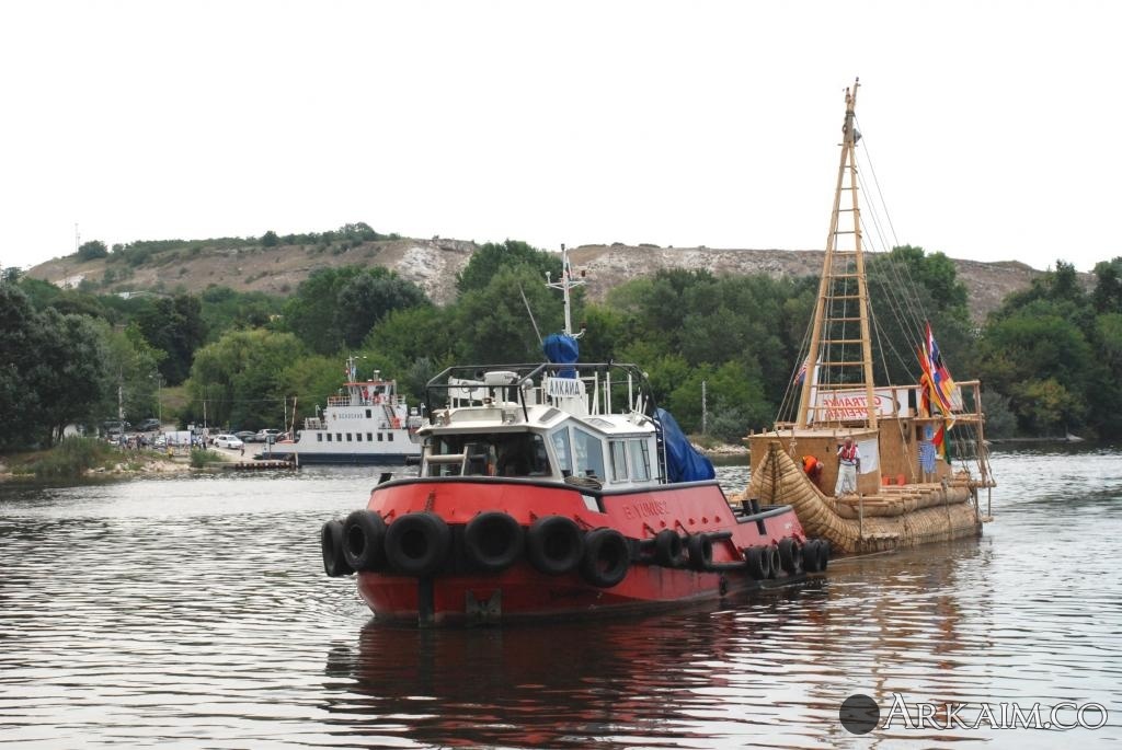 Launching 008.jpg