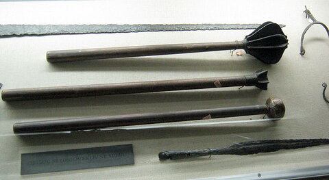 800px-Serbian_medieval_weapons